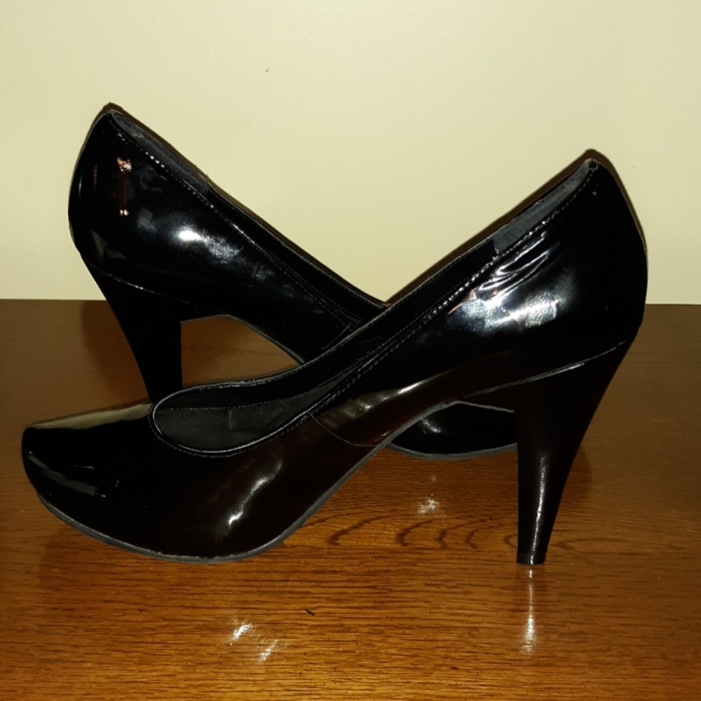 Me Too Heels - Picture 4 of 6